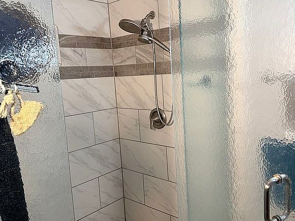 2nd image of 4491 Price Rd NE