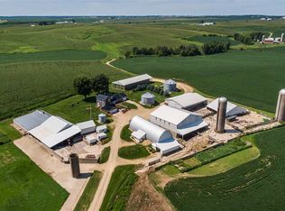 26325 Ridge Rd, Holy Cross, IA 52053