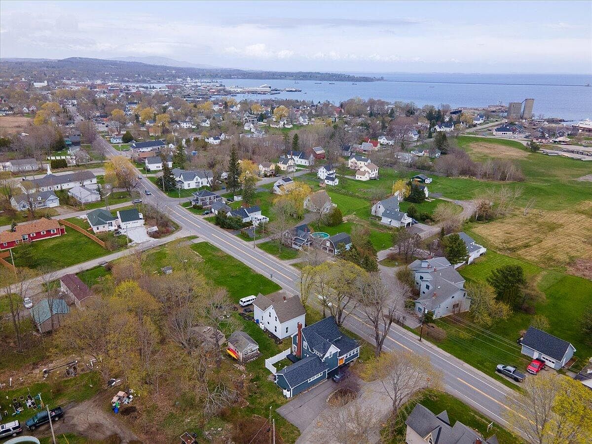24 Main Street, Rockland, ME 04841 Zillow