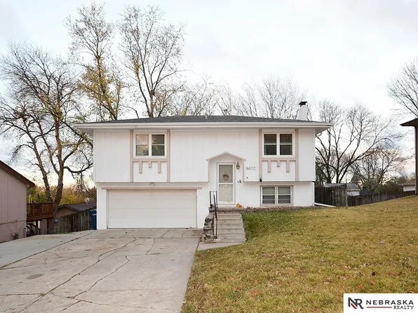 8602 S 45th Ave, Omaha, NE 68157