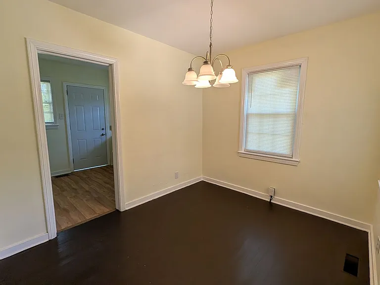 336 McPherson Ave — Photo 4