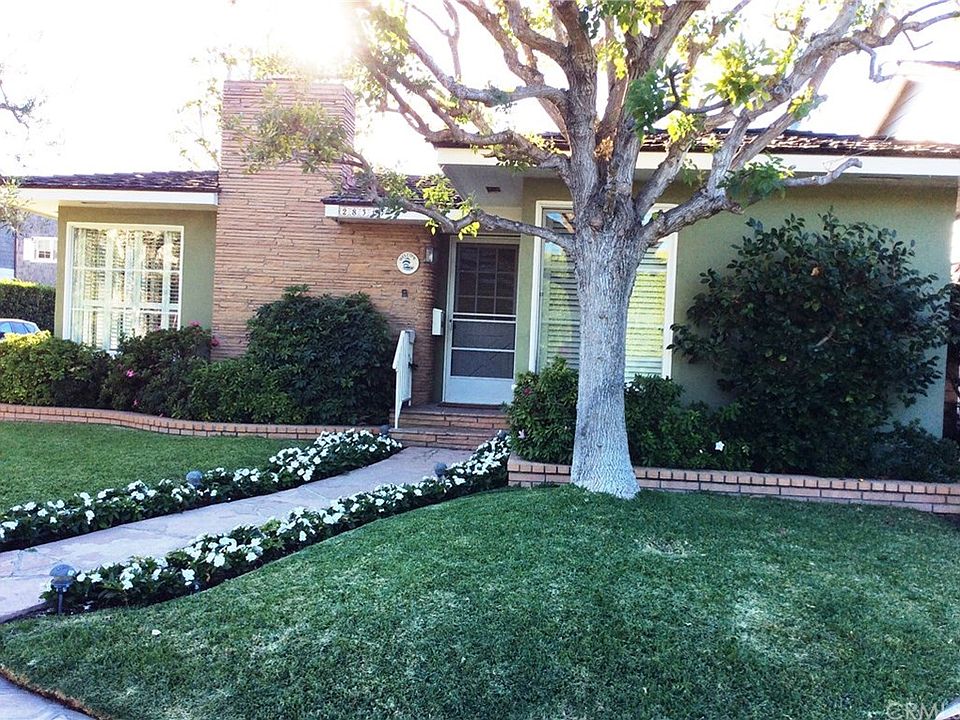 1st image of 2831 Bayshore Dr