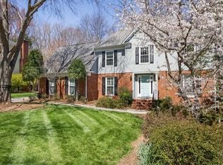 5324 Hillingdon Rd, Charlotte, NC 28226