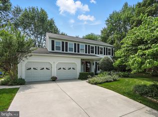 2240 Halter Ln, Reston, VA 20191