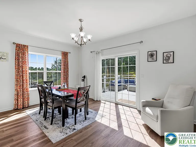 5044 Bellflower Dr — Photo 36