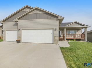4008 S Homerun Ave, Sioux Falls, SD 57110