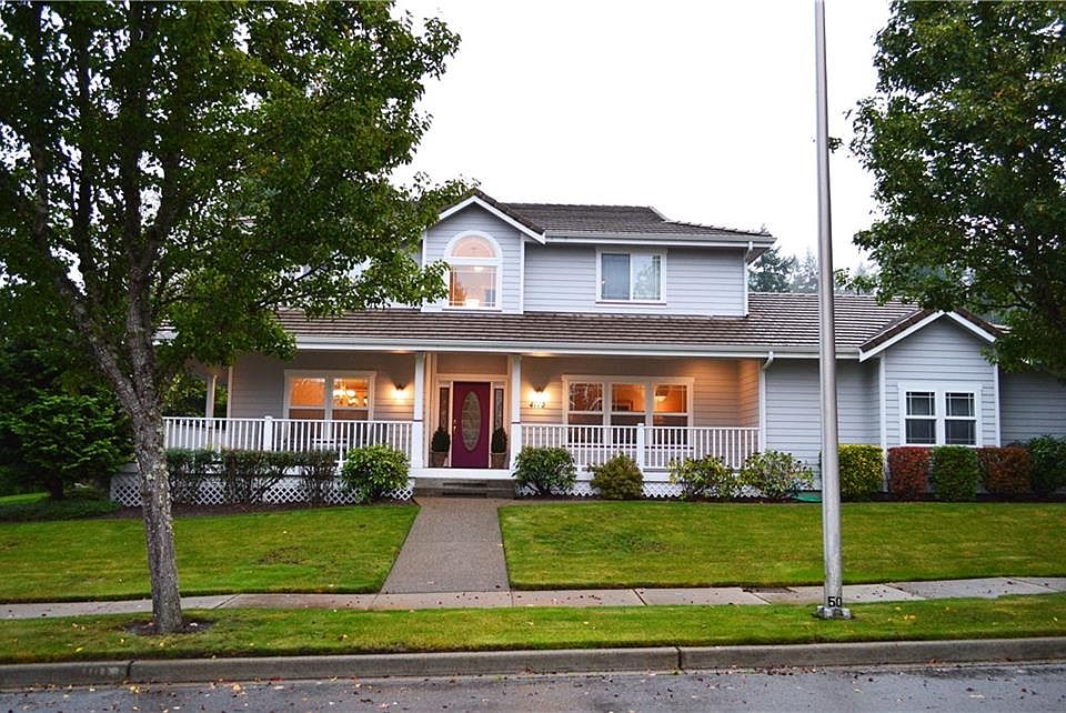 1st image of 4112 Campus Green Dr NE