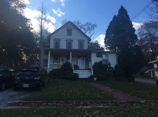 17 Railroad Ave, Andover, NJ 07821