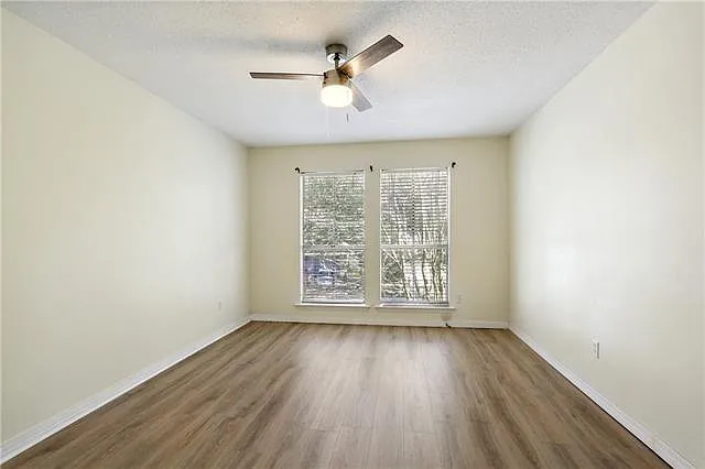 30 Cypress Grove Ct #20 — Photo 9