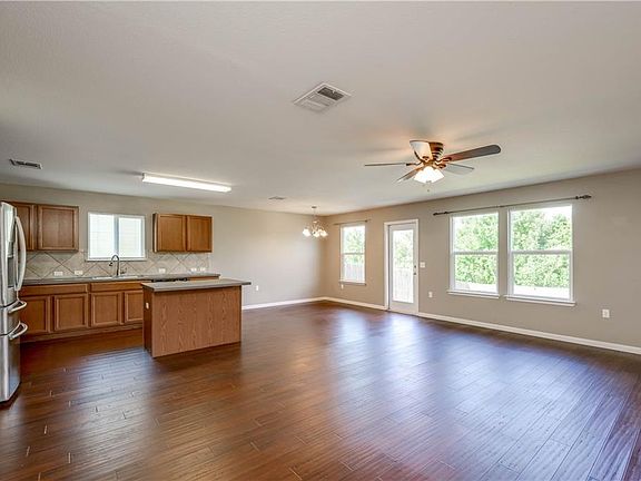 2nd image of 5516 Nelson Oaks Dr