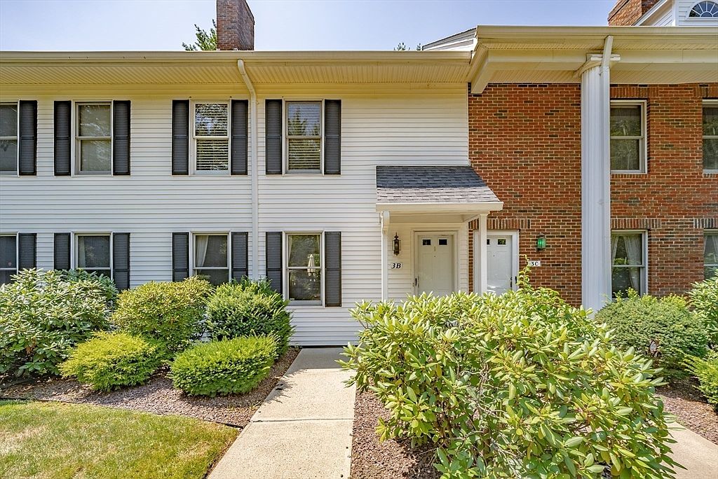 3-3B Castle Hill Rd #B, Agawam, MA 01001 | Zillow