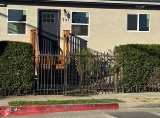 701 N Tamarind Ave, Compton, CA 90220