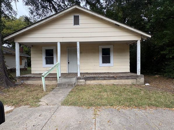 1205 Pearson Pl