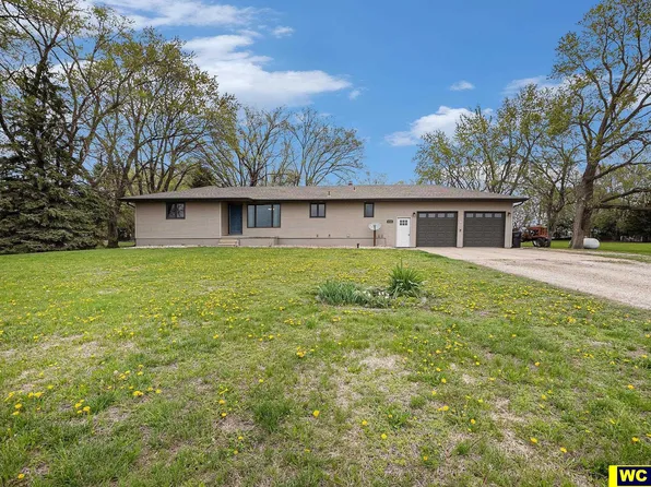 6750 E Military Ave, Fremont, NE 68025