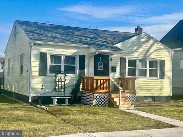 721 S Grand St, Lewistown, PA 17044