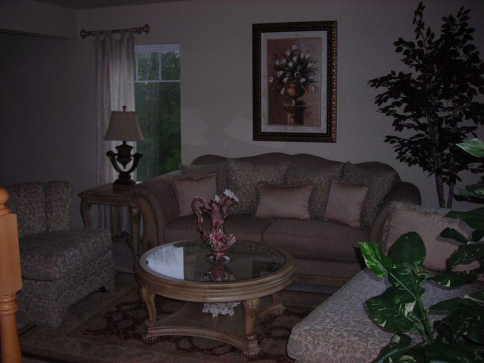 2nd image of 7373 Morning View Ave NE