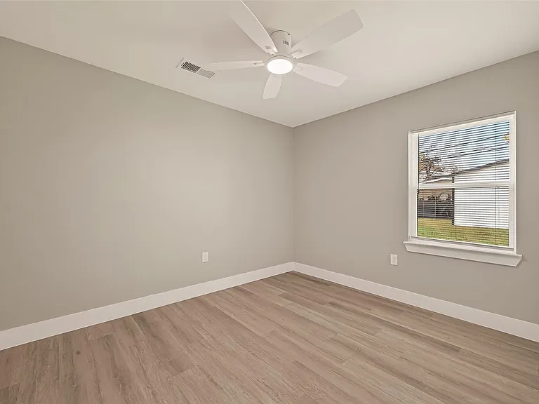 3527 La Retama Dr — Photo 12