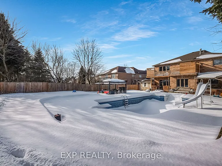 598 Lyman Blvd — Photo 45