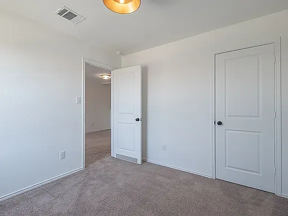9051 Navarro Vis — Photo 22