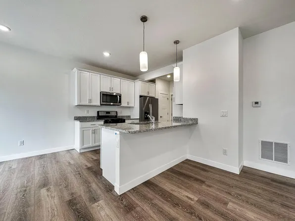 The Townhomes at Northwest Pointe