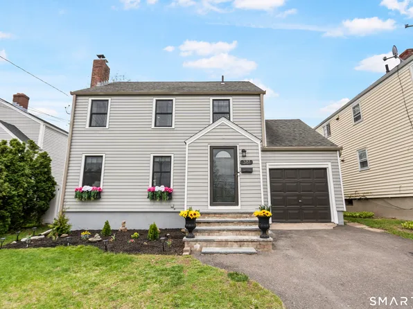 381 Quaker Lane South, West Hartford, CT 06119