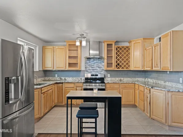 5802 N 61ST Drive, Glendale, AZ 85301
