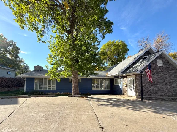 810 13th St, Havre, MT 59501