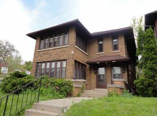 2866 N Downer Ave, Milwaukee, WI 53211