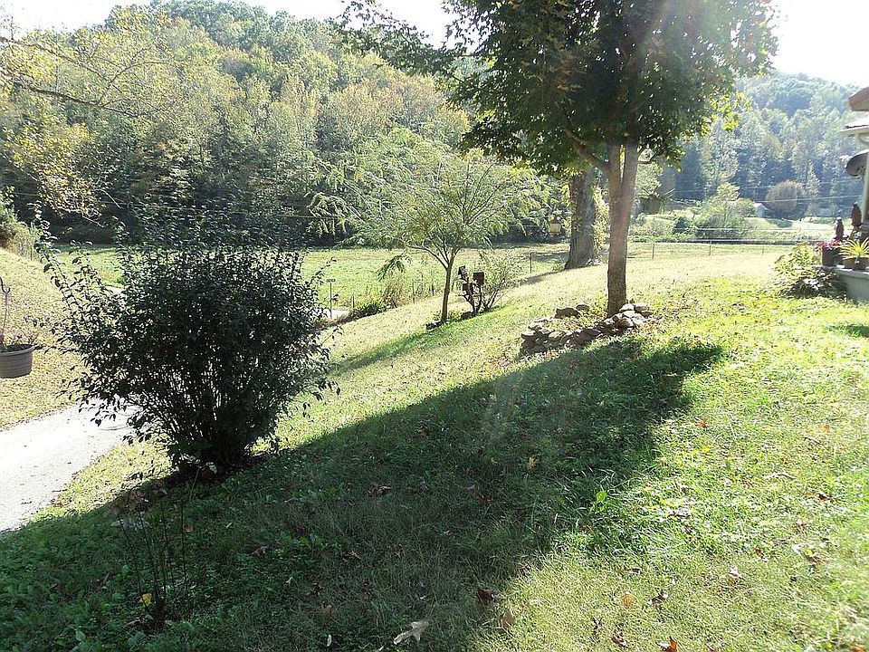 2nd image of 180 Stevens Branch Rd