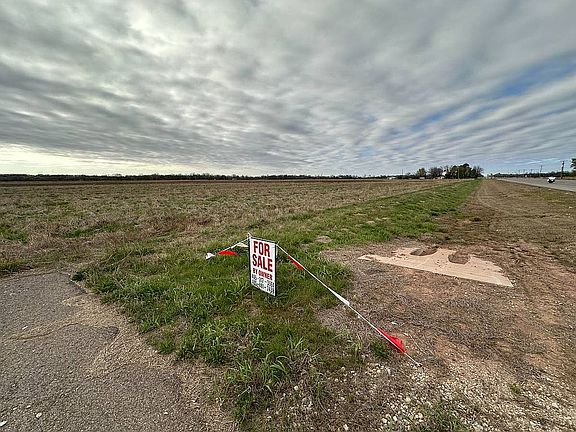 2nd image of SW Corner Us Hwy #77 & york rd