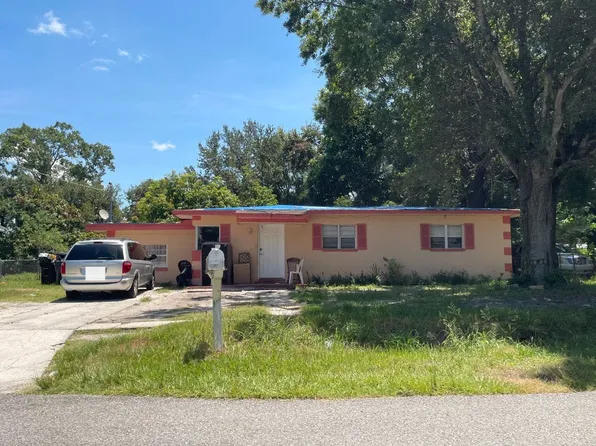 1060 30th St NW, Winter Haven, FL 33881