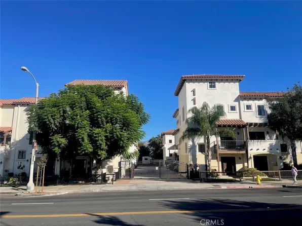 1075 N Maclay Ave #25, San Fernando, CA 91340