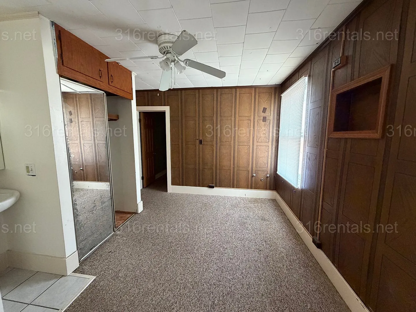 Heritage Inn — Photo 4