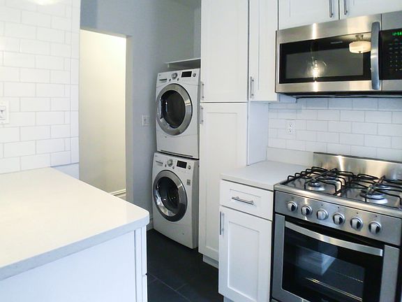 3rd image of 201 W 84th St APT 5