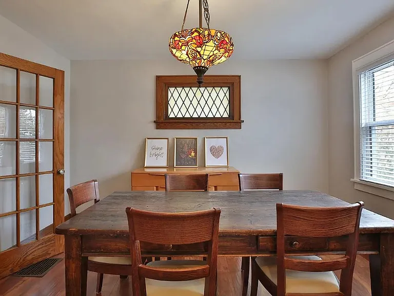 335 E Moler St — Photo 13