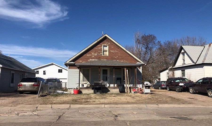 1st image of 115 William Ave