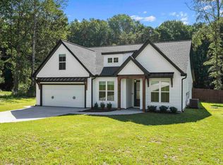 183 Bradley Dill Rd, Campobello, SC 29322