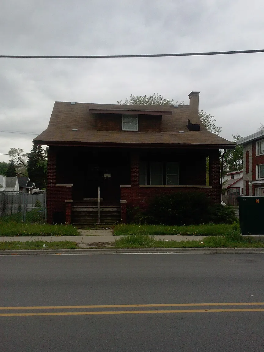 12 E 138th St photo 1