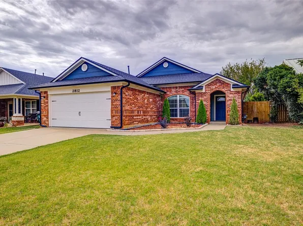 2812 Edgemere Dr, Norman, OK 73071