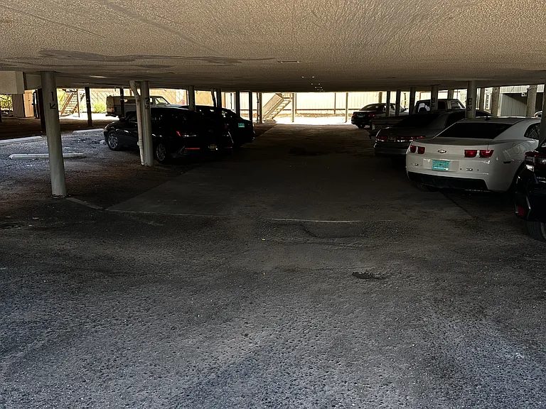 318 Princeton Dr SE #4 — Photo 10