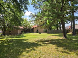 1133 E Reynolds Rd, McAlester, OK 74501
