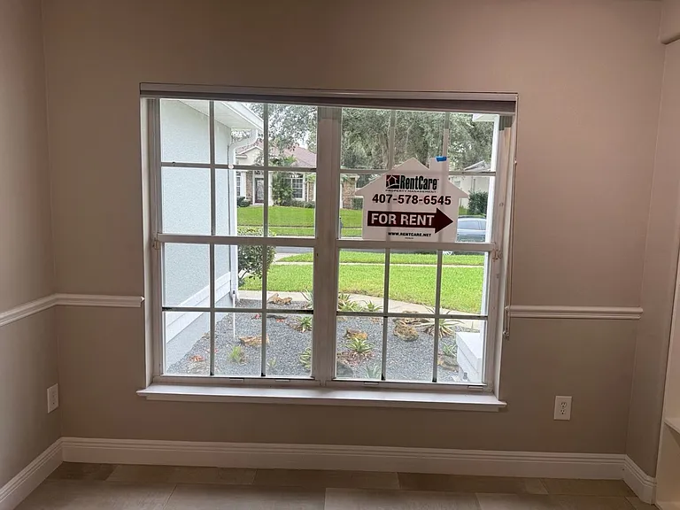 9020 Lake Coventry Ct — Photo 8