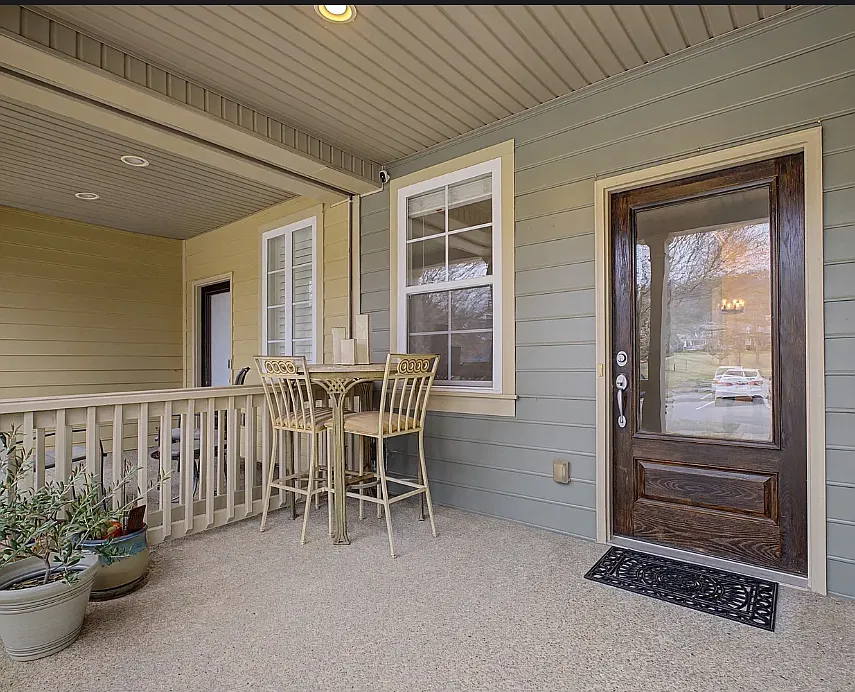 4 bed, 2659 sqft, $4,250 — Photo 2