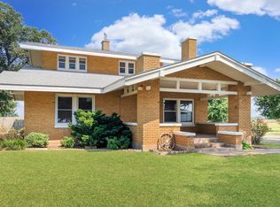 32818 State Highway 8, Cherokee, OK 73728