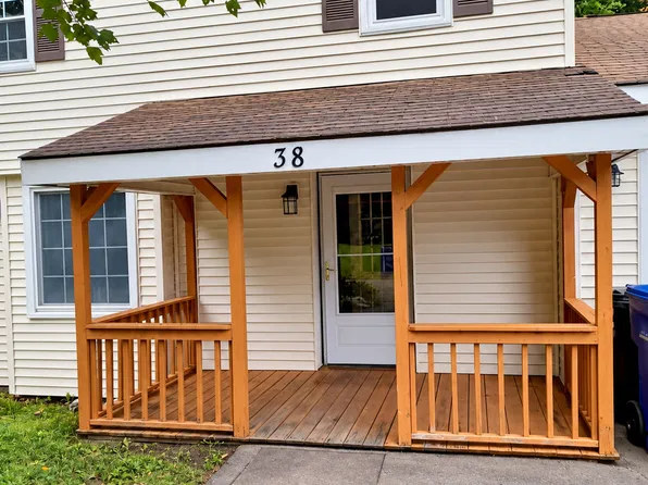 38 White Road, Ellington, CT 06029