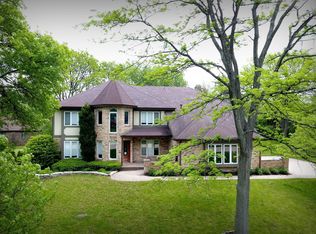 3709 Fairview Ave, Oak Brook, IL 60523