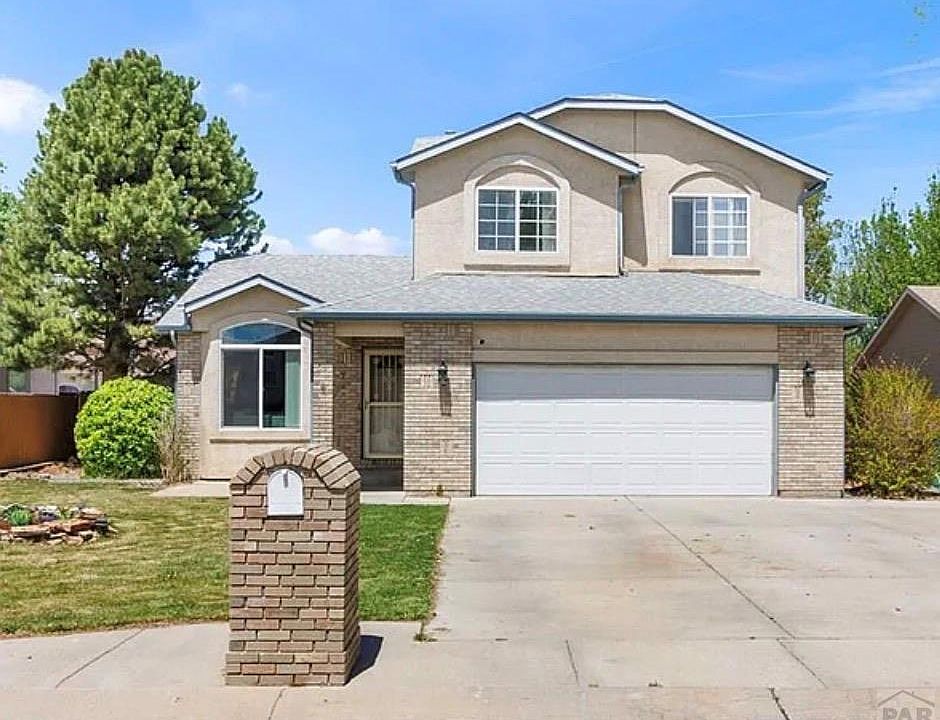 1st image of 7 Avon Ct