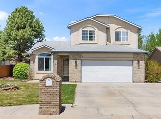 7 Avon Ct, Pueblo, CO 81005