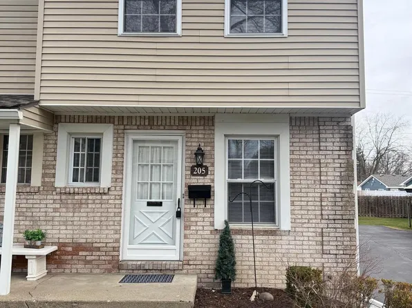 205 River Oaks, Plymouth, MI 48170