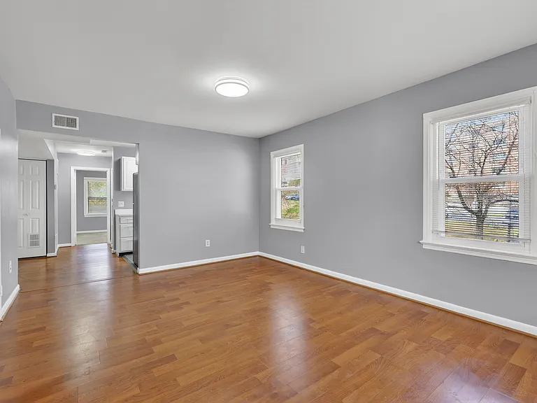 8216 Nolte Ave #1 — Photo 2